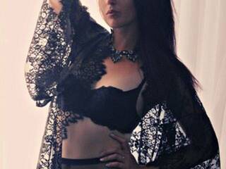 Еротичний відеочат --FRUIT--