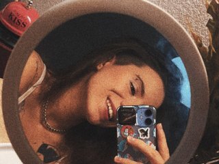 Еротичний відеочат ni_kiss