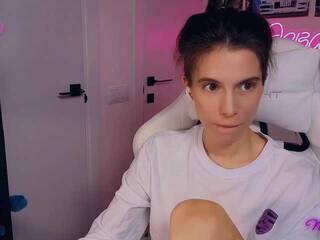 Еротичний відеочат ni_kiss