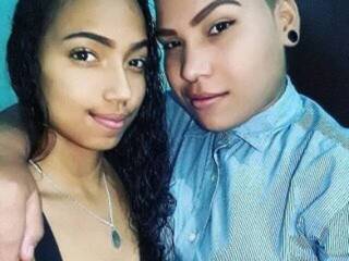 Еротичний відеочат 2hotbunnies4u