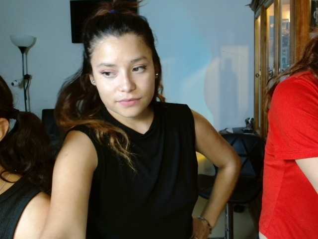 Скріншоти передачі 3barelylegal18