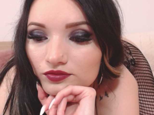 Фотографії fantasyabby squirt, play dildo 1700 tk mmm bisou ,kiss