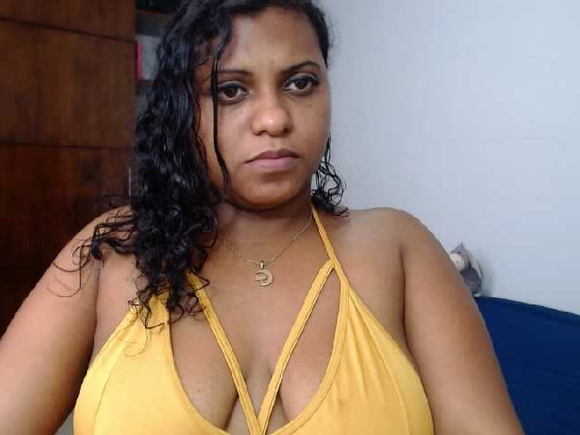 Фотографії AbbyLunna1 hot latina girl wants you to help her squirt # big tits # big ass # black pussy # suck # playful mouth # cum with me mmmm
