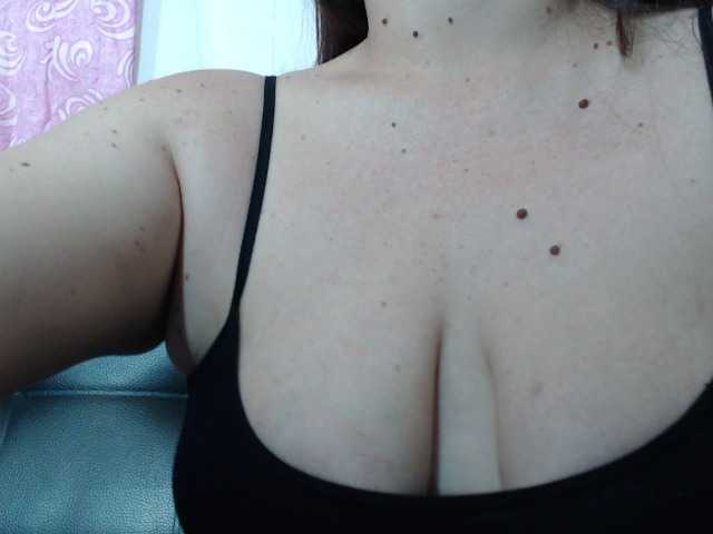 Фотографії acadiarisque Make me horny with lovense!-pvt open- #latina #natural #squirt #lovense #feet