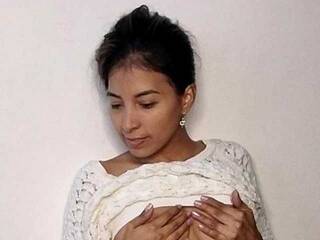 Еротичний відеочат AdaiaStone