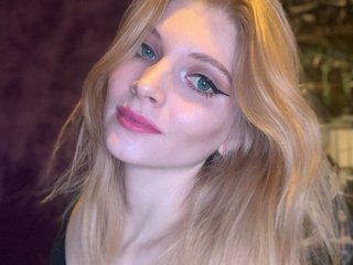 Еротичний відеочат Adalinda