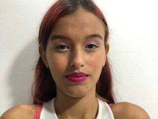 Еротичний відеочат adaralove1