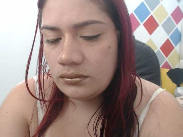 Скріншоти передачі AdelePaterson