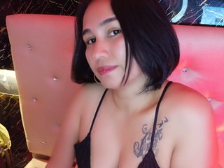 Еротичний відеочат Adeline-prism