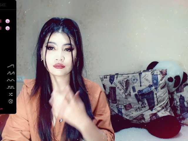 Скріншоти передачі adellasweety