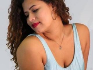 Еротичний відеочат Adelle32