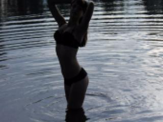 Еротичний відеочат adrianali