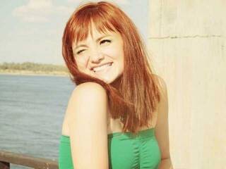 Еротичний відеочат AdrianaSky