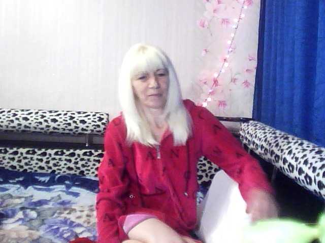 Скріншоти передачі AdrianneWinx