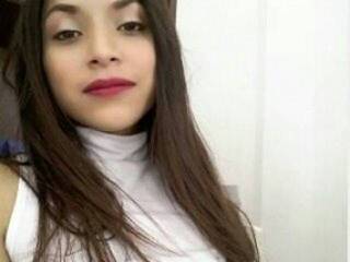 Еротичний відеочат adriennesexy