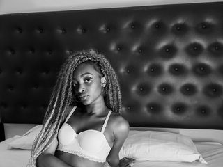 Еротичний відеочат AhviEbony