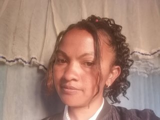 Еротичний відеочат Aijee