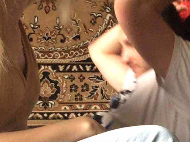 Скріншоти передачі AimeeAh