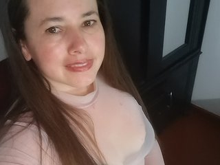 Еротичний відеочат aisha34