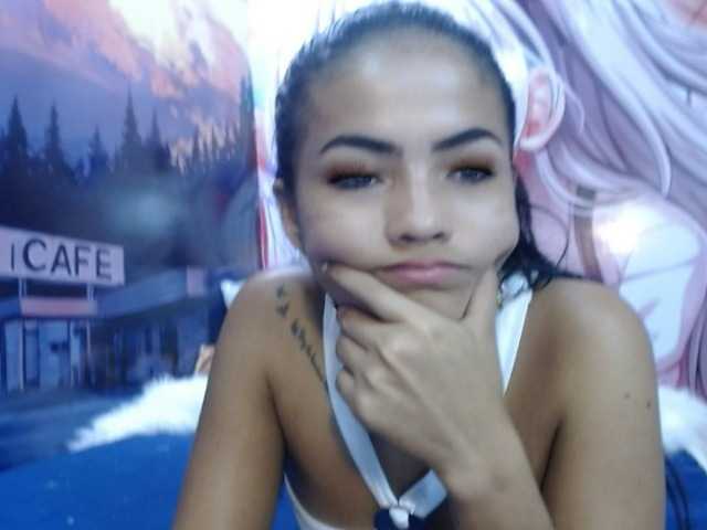 Скріншоти передачі AlanaFonseca