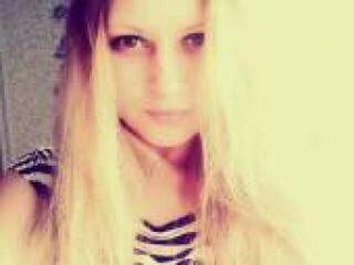 Еротичний відеочат alanna1812