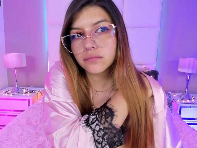 Фотографії AlannaBundy ♥ This girl can give you everything you need if you dare to vibrate her pussy really hard ♥DOMITORTURE + FINGERING PUSSY + BLOWJOB SHOW + FUCK ME AT♥ @remain