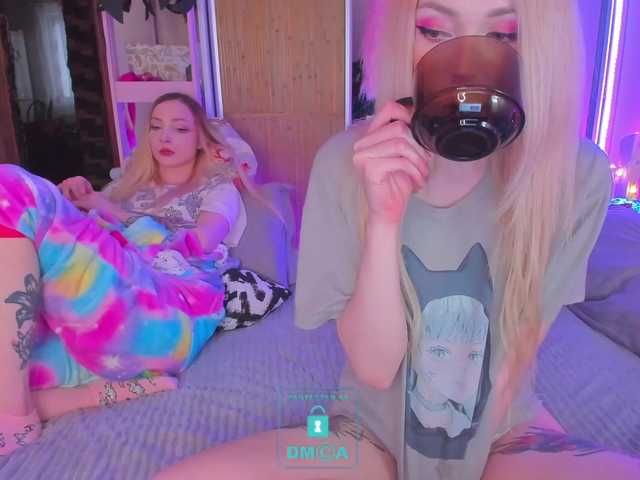 Скріншоти передачі HornyBunnys