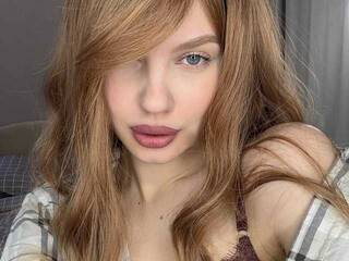 Еротичний відеочат Alice18Wonderland