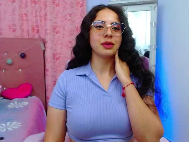 Скріншоти передачі AliciaMarquez