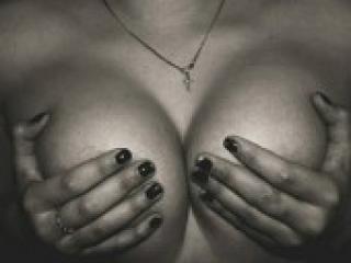 Еротичний відеочат alina02