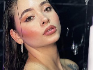 Еротичний відеочат AlinaKravitz