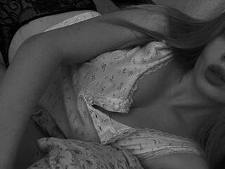 Еротичний відеочат alinalesssa