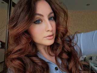 Еротичний відеочат AlluringAura