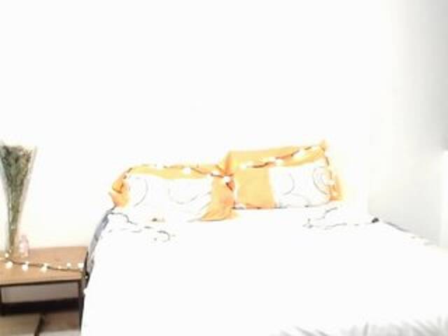 Скріншоти передачі AlmaCasteell