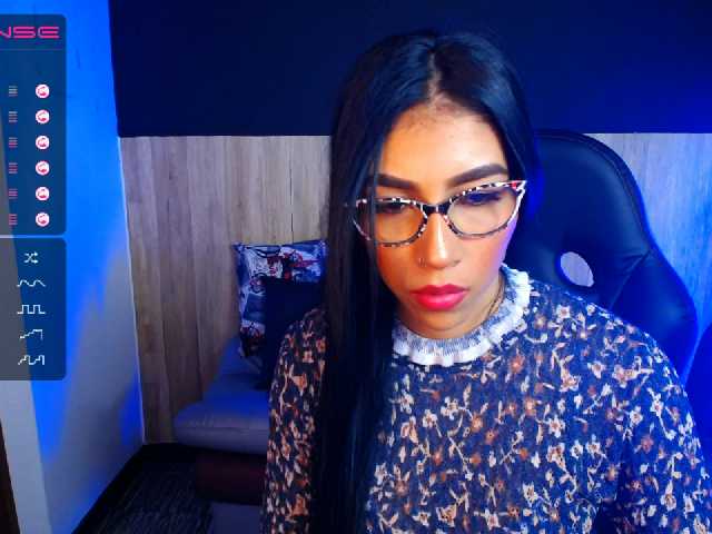 Фотографії Alonndra Back in my office a lot of paperwork, and a lot of wet fantasies ♥ ♥ - @GOAL: CUM show ♥ every 2 goals reached: SQUIRT SHOW 204 #office #secretary #bigboobs #18 #latina #anal #young #lovense #lush #ohmibod