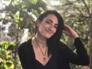 Еротичний відеочат AlynaGlover