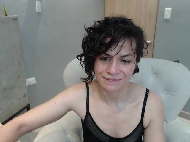 Фотографії amaranthaa happy day Would you love to see me enjoy my finger in the pussy? @total 169 tkn accumulated @sofar complete it and enjoy the show @remain