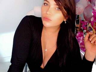 Еротичний відеочат amaranthacol