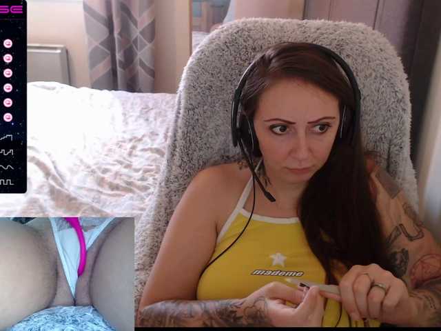 Скріншоти передачі AmberJayde