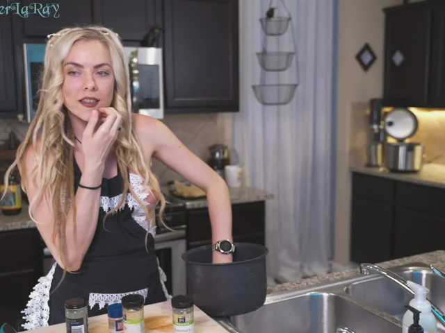 Скріншоти передачі AmberLaRay