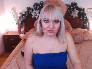 Фотографії AmeliStart hello guys! lets play! I am new here! please help me! my lovense onn!#boobs 50// #ass 33//