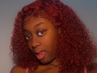 Еротичний відеочат AmouraaK