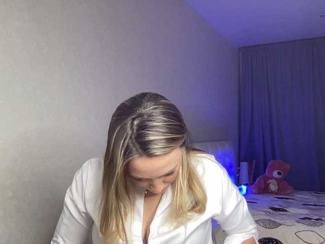 Скріншоти передачі AmyAirKiss