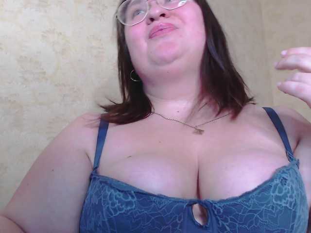 Фотографії AmylleStar Make me wet 11, 16, 17, 18, 19, 25#bbw#curvy#milf#bigass#bigboobs#