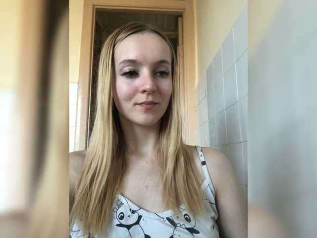 Фотографії AmyMoore I want to play today!! Goal ( 212 TK): RUB CLIT!! finger myself 300tk!! Next goal: AMAZING FINGERING PUSSY!! Happy day for Amy: 3333