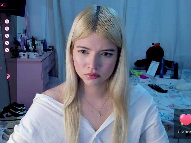 Скріншоти передачі AmyWright
