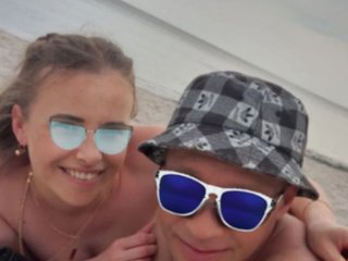 Еротичний відеочат AndreiVera