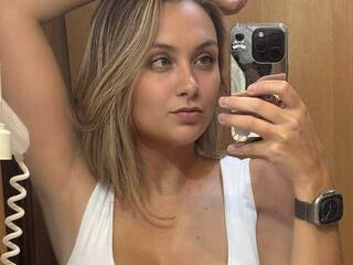 Еротичний відеочат Andrea-urdream