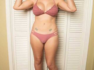 Еротичний відеочат AndreinaPeyton