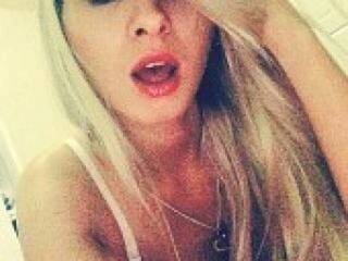 Еротичний відеочат angelinka11